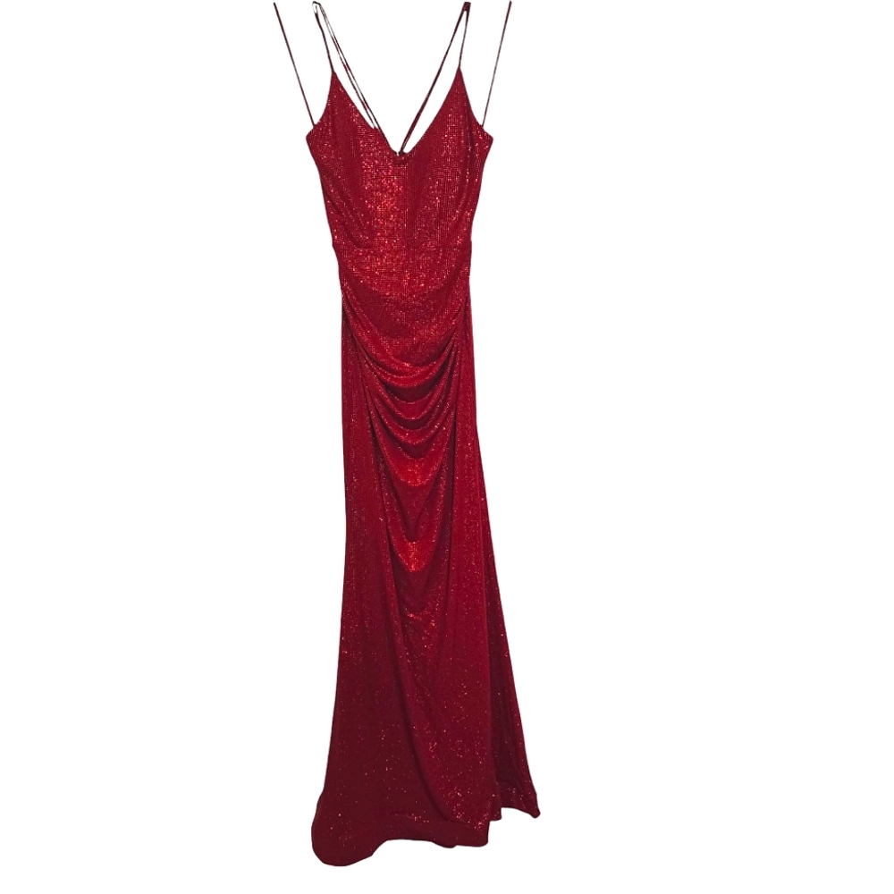 Elegant Red Evening Gown Size 6